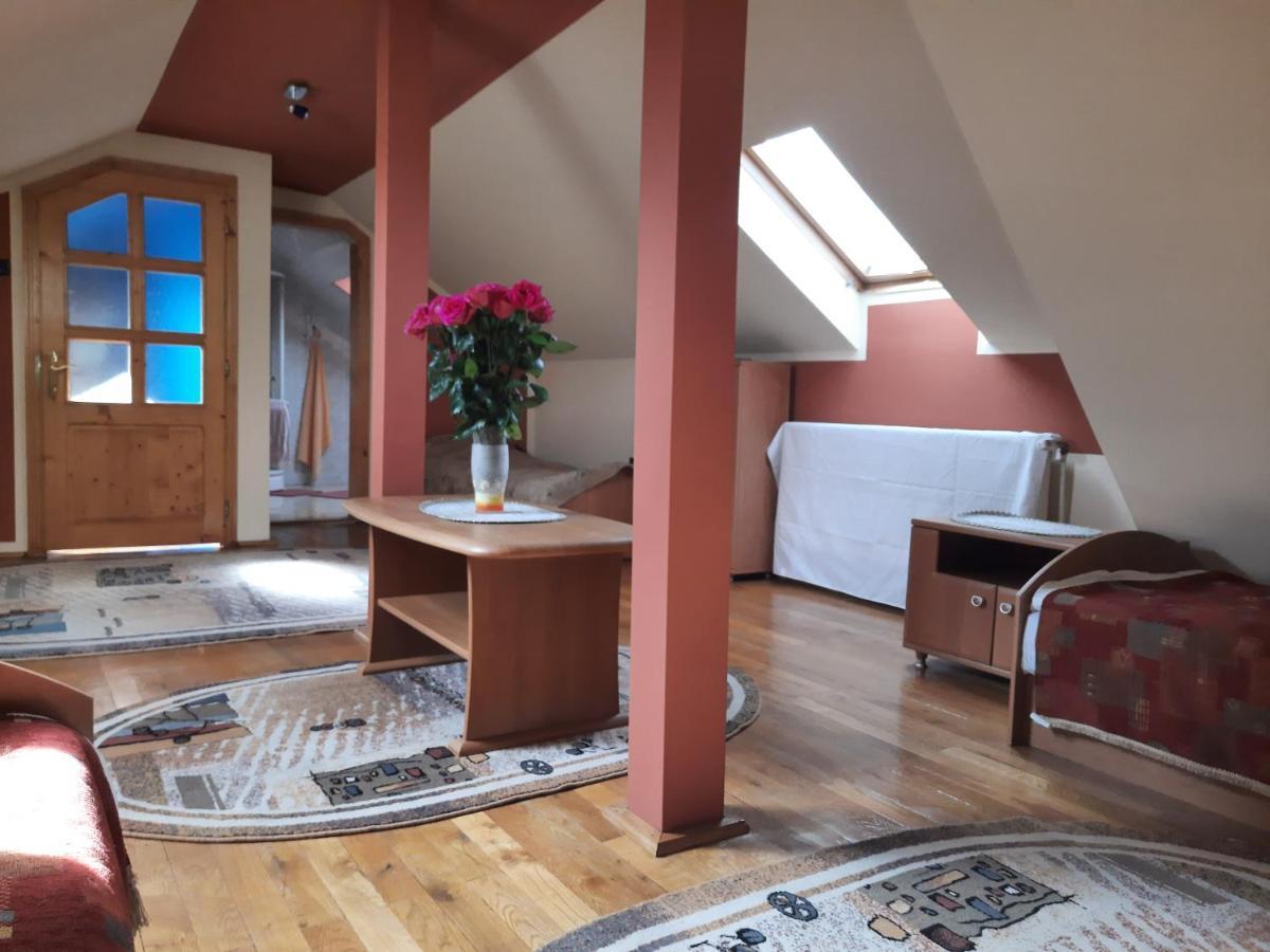Antal Apartmans Lunca De Sus Kulcsoshaz Gyimesfelsolok المظهر الخارجي الصورة